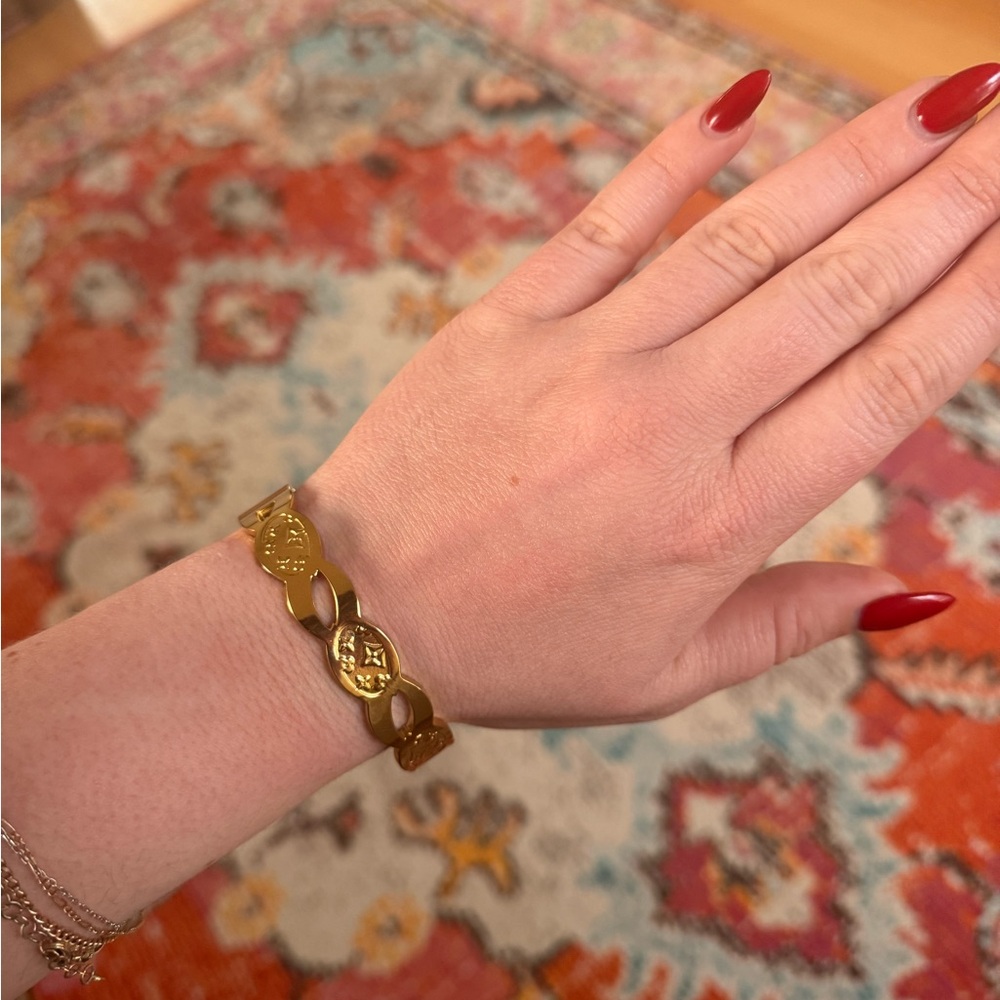 Gold Plated Bangles ✨ - Picture 5 of 7
